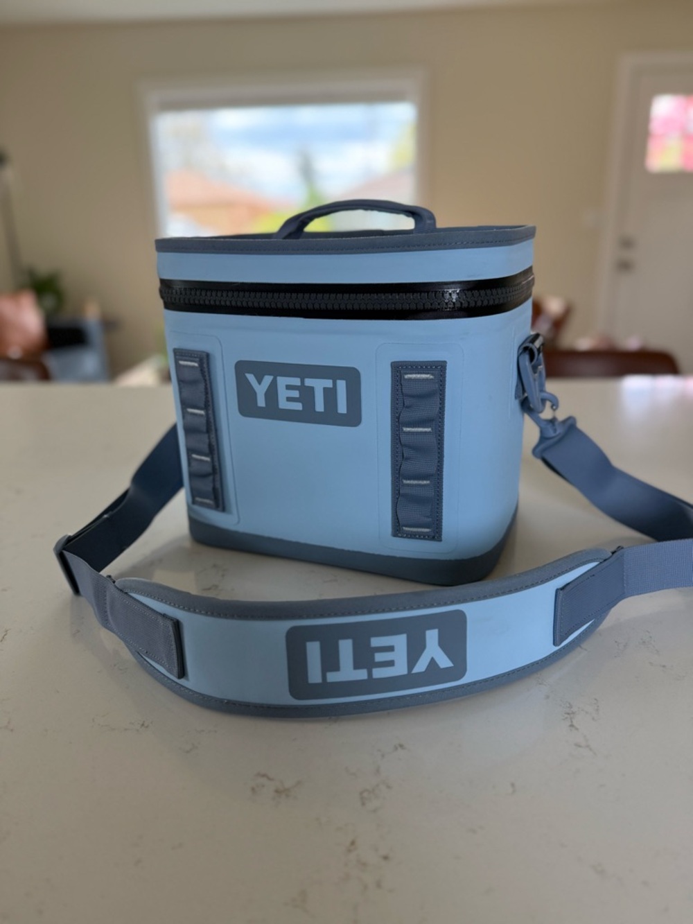 Yeti Soft Cooler Bag - Pale Blue with Dark Blue Accents